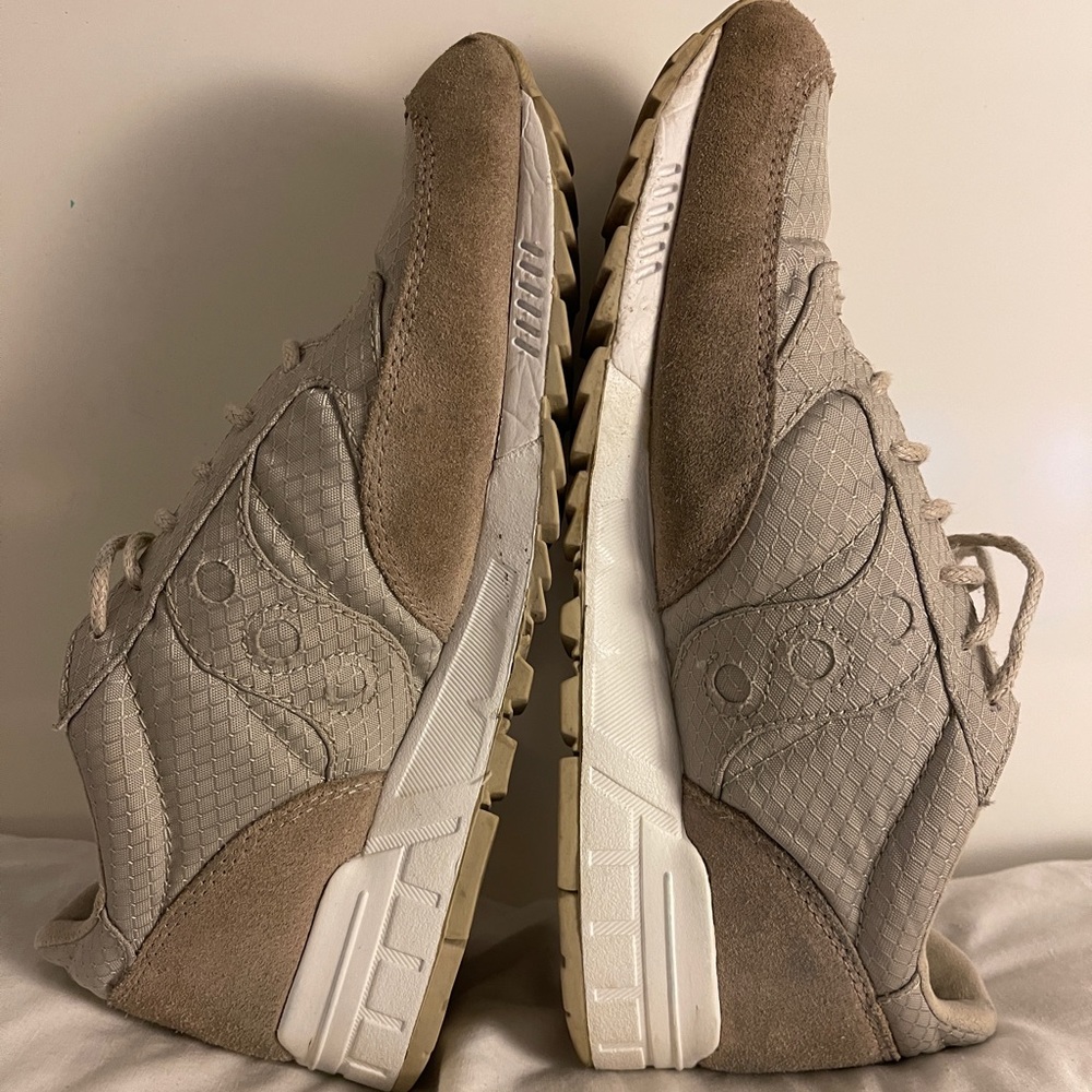 Uncommon Saucony originals & v. good condition 9.5